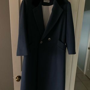 Woman’s overcoat